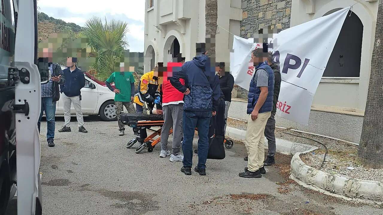 Muğla’da Dolmuş Şoförü İndirdiği Yolcuya Çarptı 1